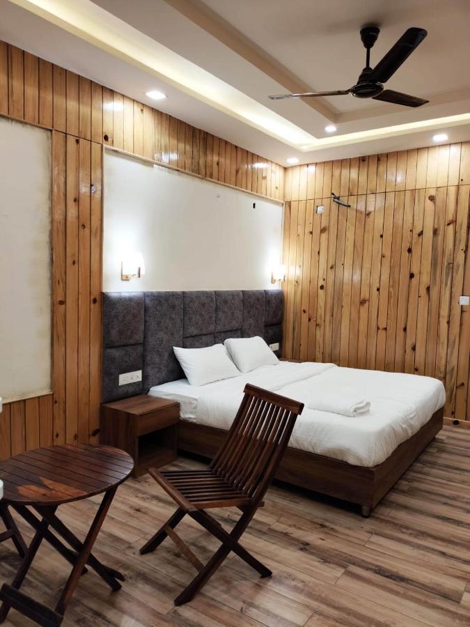 Qcent Woods Resort & Spa, Ришикеш Экстерьер фото