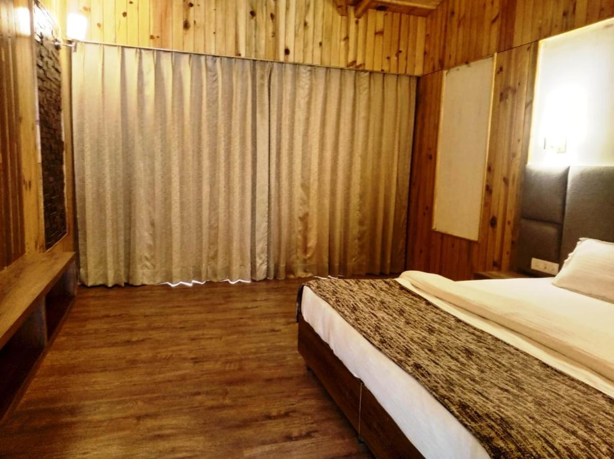 Qcent Woods Resort & Spa, Ришикеш Экстерьер фото