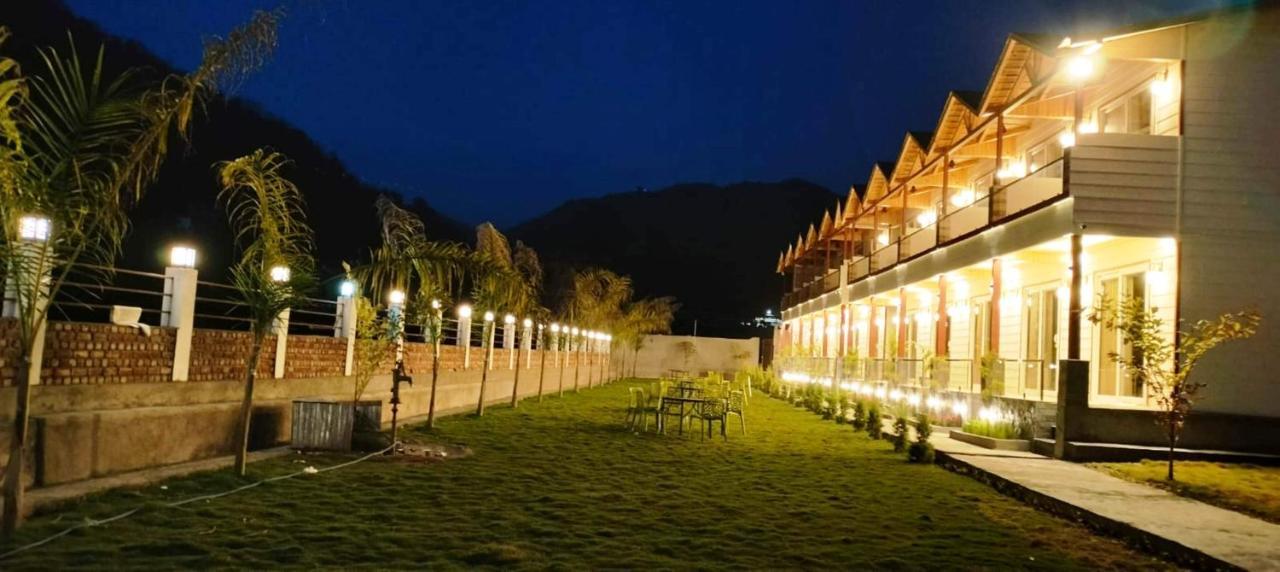 Qcent Woods Resort & Spa, Ришикеш Экстерьер фото