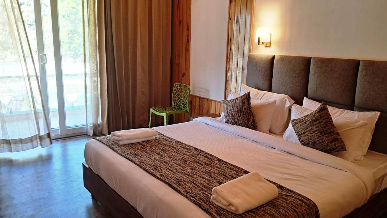 Qcent Woods Resort & Spa, Ришикеш Экстерьер фото