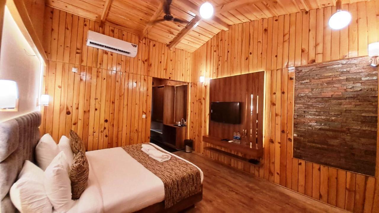 Qcent Woods Resort & Spa, Ришикеш Экстерьер фото