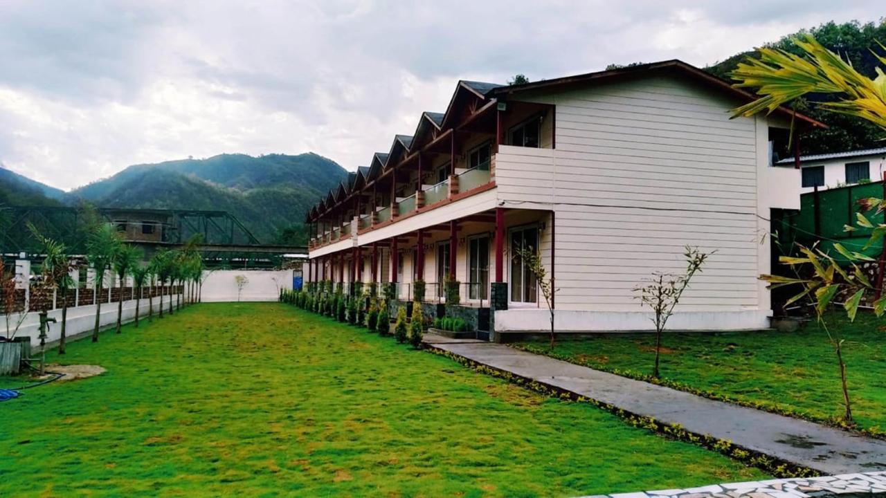 Qcent Woods Resort & Spa, Ришикеш Экстерьер фото