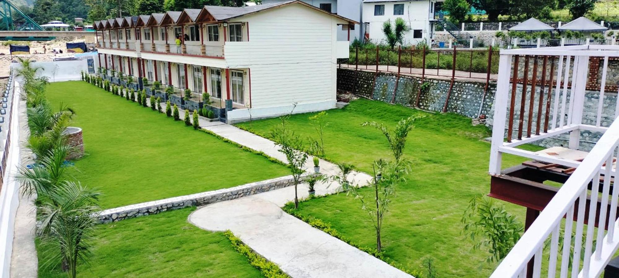 Qcent Woods Resort & Spa, Ришикеш Экстерьер фото