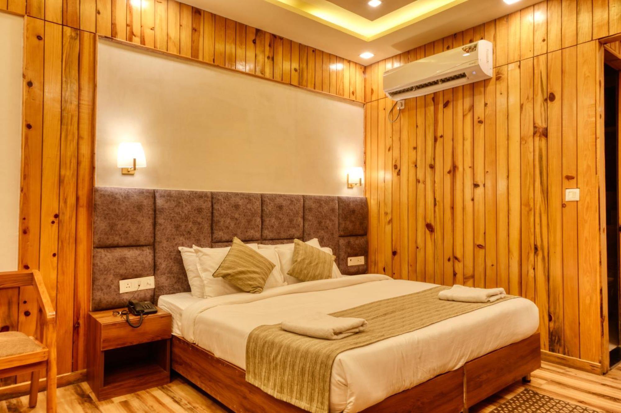 Qcent Woods Resort & Spa, Ришикеш Экстерьер фото