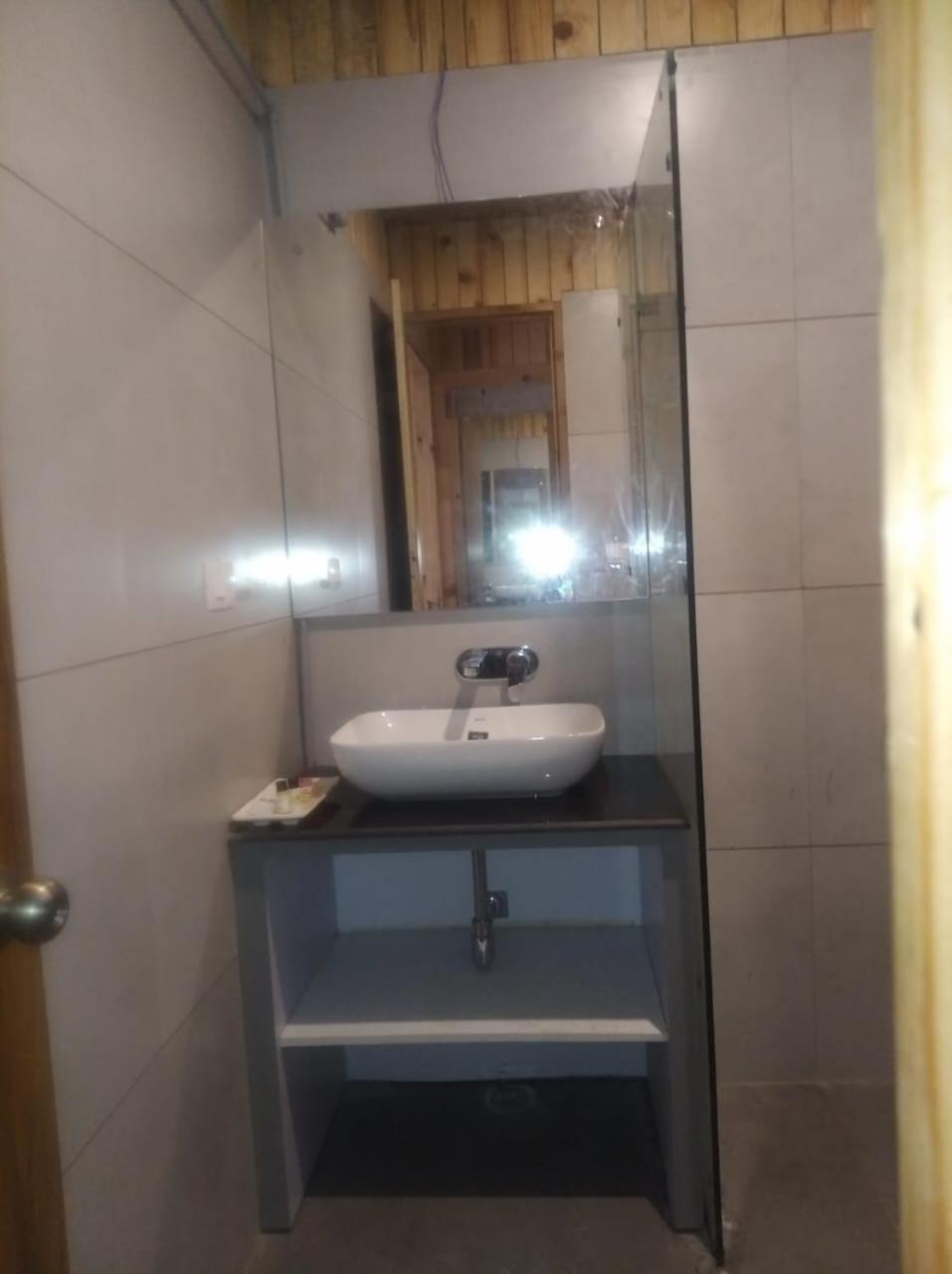 Qcent Woods Resort & Spa, Ришикеш Экстерьер фото